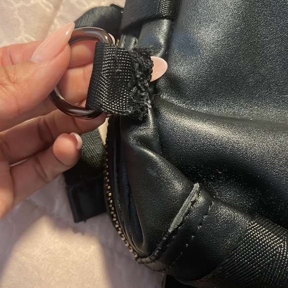 Zara one strap black bag - Picture 4 of 5